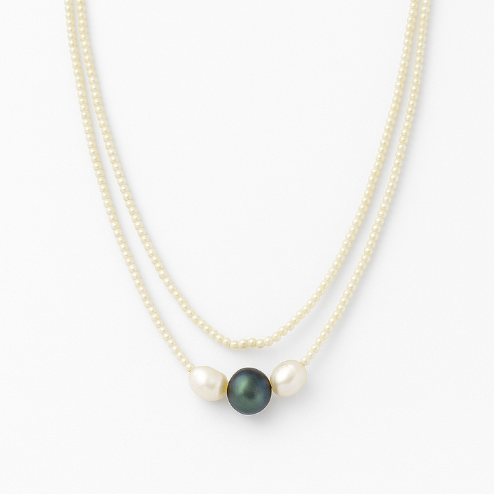 Vintage freshwater pearl necklace